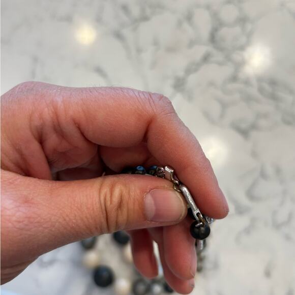 Vintage Gray Cream Double Layer Beaded Necklace - Picture 4 of 4